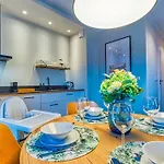 Apartment Vip Centrum - Wczasowa 17 By Royal Aparts *