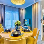 Apartment Vip Centrum - Wczasowa 17 By Royal Aparts Swieradow-Zdroj