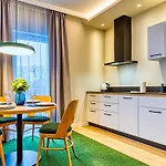 Apartment Vip Centrum - Wczasowa 17 By Royal Aparts