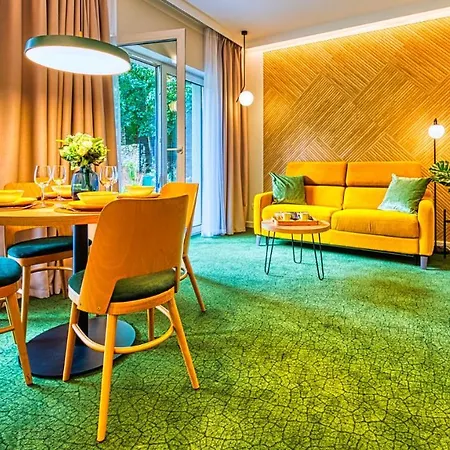 Vip Centrum - Wczasowa 17 By Royal Aparts Apartment