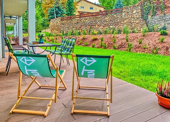 Lägenhet Vip Centrum - Wczasowa 17 By Royal Aparts Świeradów-Zdrój