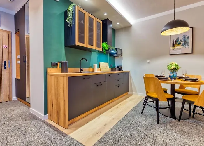 Vip Centrum - Wczasowa 17 By Royal Aparts